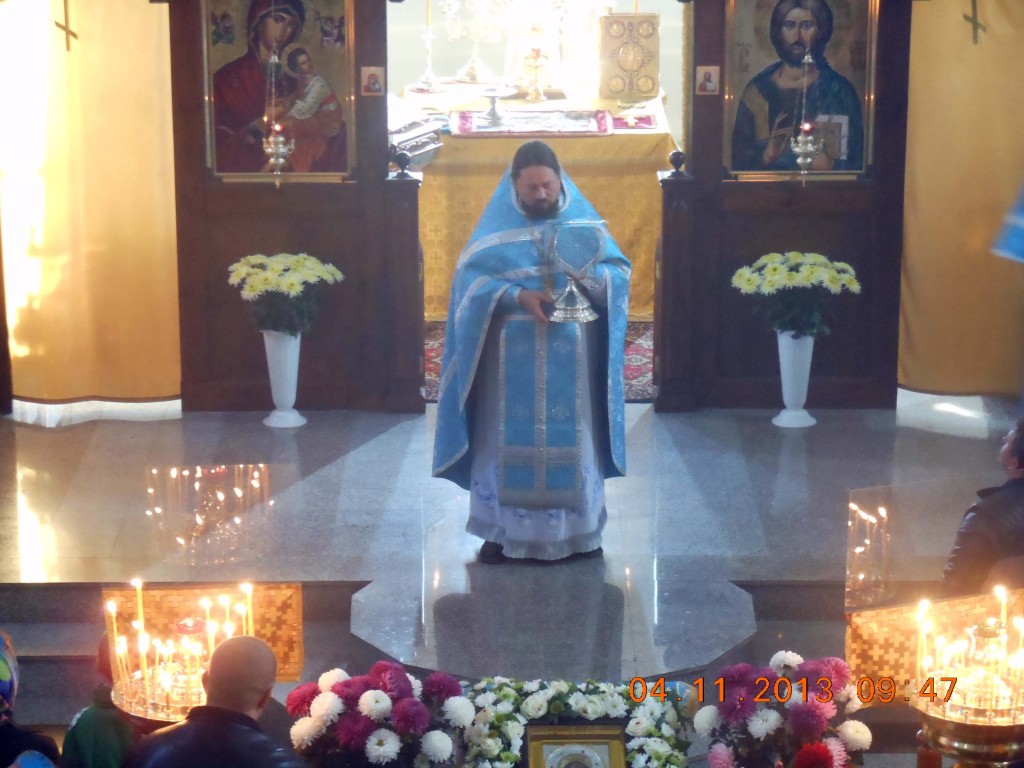 Праздничное Богослужение в честь Казанской иконы Божией Матери