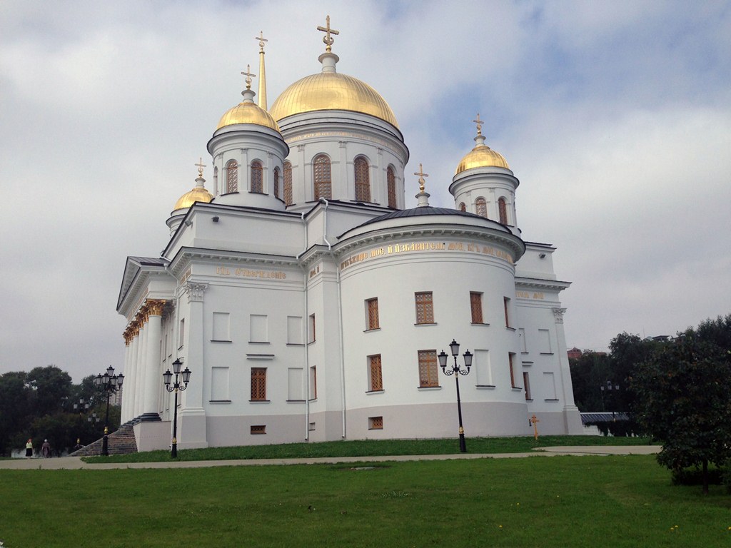 Ново – Тихвинский женский монастырь