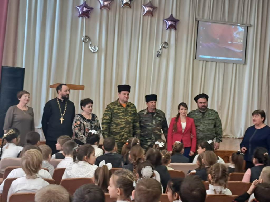 СОШ 14 Кавказская. Станица Кавказская. Выпускной 2005 станица Кавказская СОШ 1. Школа 10. Кавказская сош. СОШ 14 Кавказская. Станица Кавказская. Выпускной 2005 станица Кавказская СОШ 1. Школа 10.